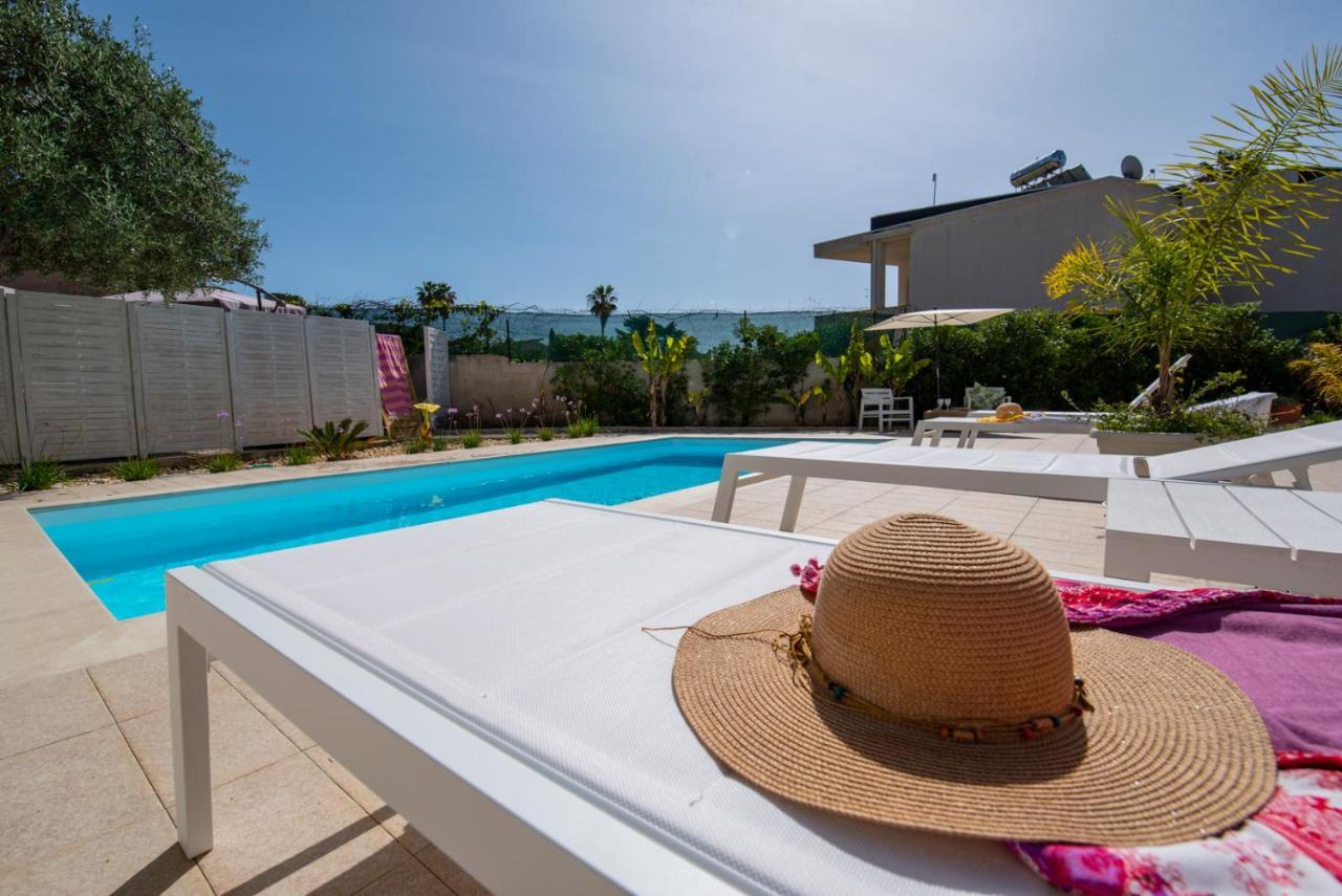 Holiday Fontane Bianche Gabriella Extérieur photo
